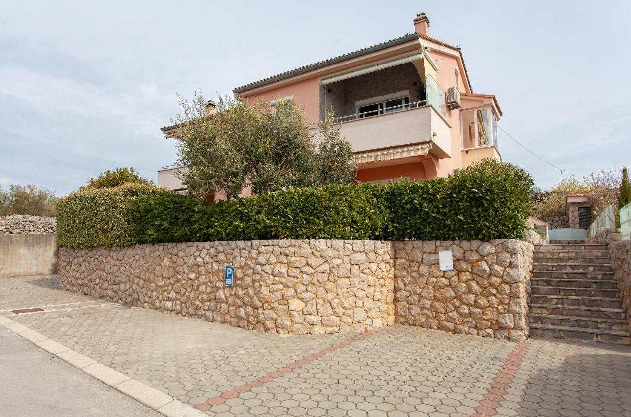 Happy Point Apartamento Krk Town Exterior foto